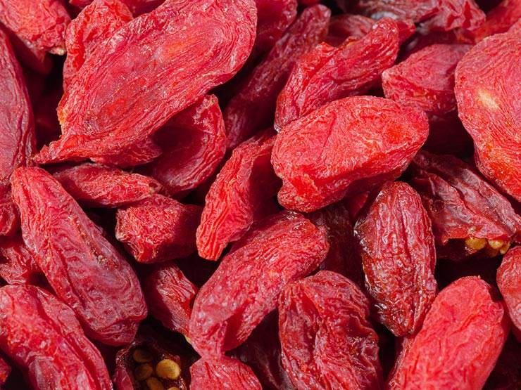 Red dried goji berries